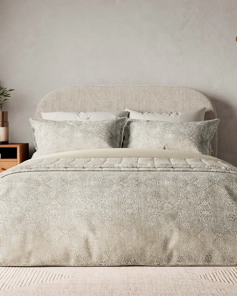 Bedeck Of Belfast Etana Duvet Cover Set – Metallic Gold 1