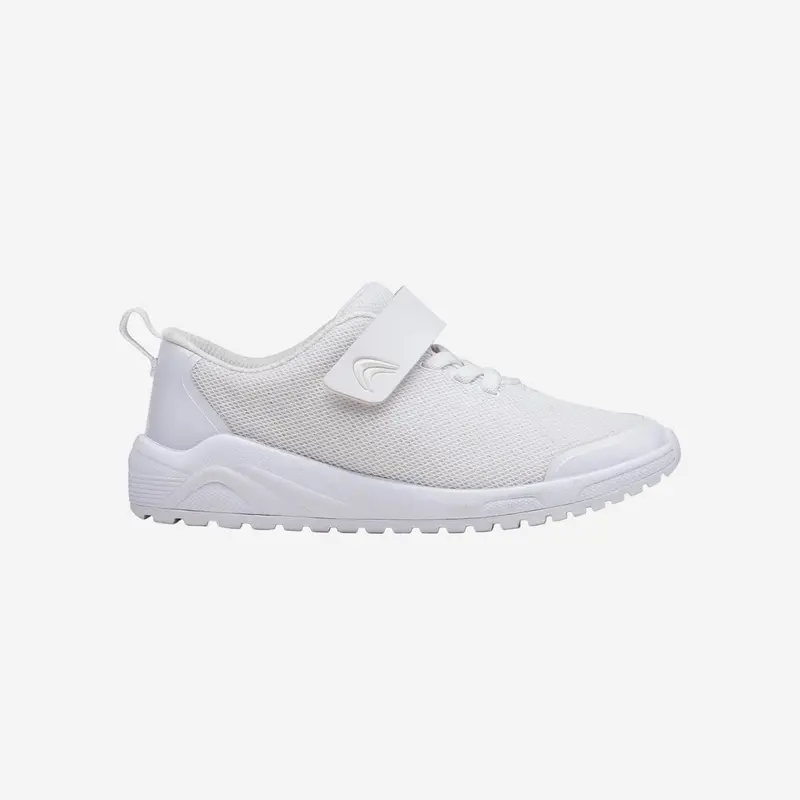 Clarks Aeon Pace Boys' Athletic Shoe – Wide Fit 1