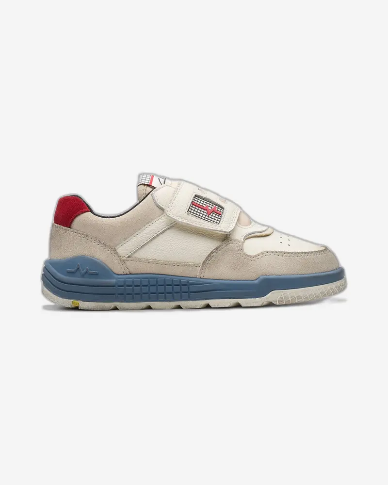 Clarks Hardware Hype Trendy Kids’ Sneakers – Standard Fit 1
