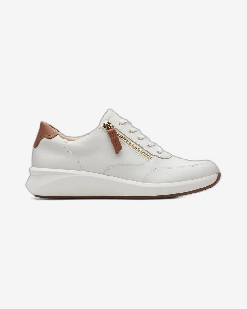 Clarks Un Rio Zip Ankle Shoes – Standard Fit 1