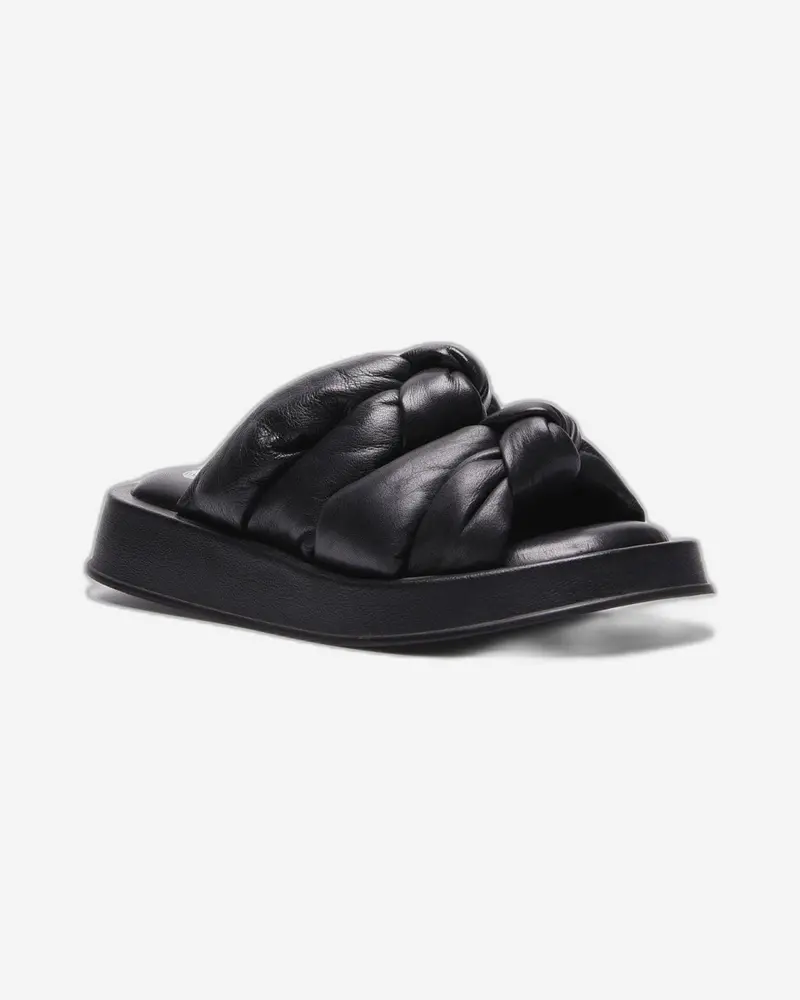 Eternal Women’S Black Sandals – Style 109400 1