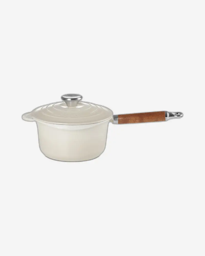 Le Creuset 18 Cm Saucepan With Wooden Handle – Meringue Color 1