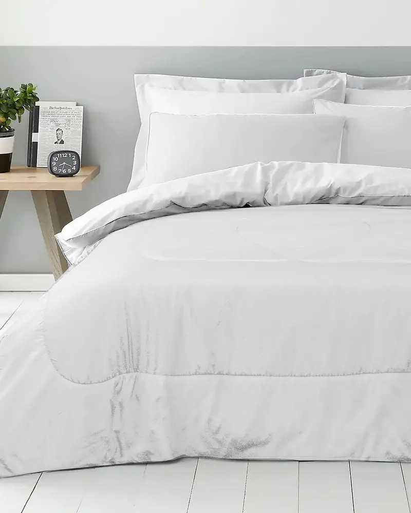 White Cotton Roll Comforter – Crisp, Clean Bedroom Staple 1